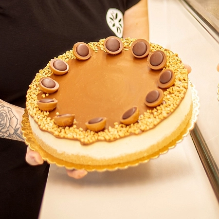 Cheesecake slaný karamel