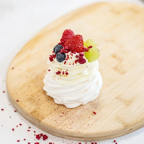 Mini pavlova s ovocem